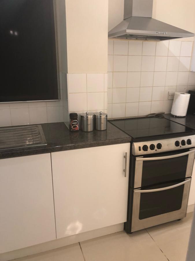 Waltham Abbey Private Property المظهر الخارجي الصورة